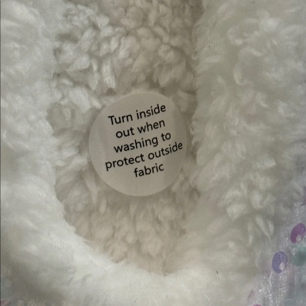 Snoozies! White Sequin Machine Washable NonSkid Soles Sherpa Lined Slippers-9/10 - Picture 7 of 8